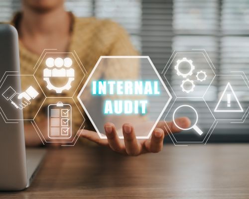 Manual Compliance vs Smart Compliance: Why Automation Matters